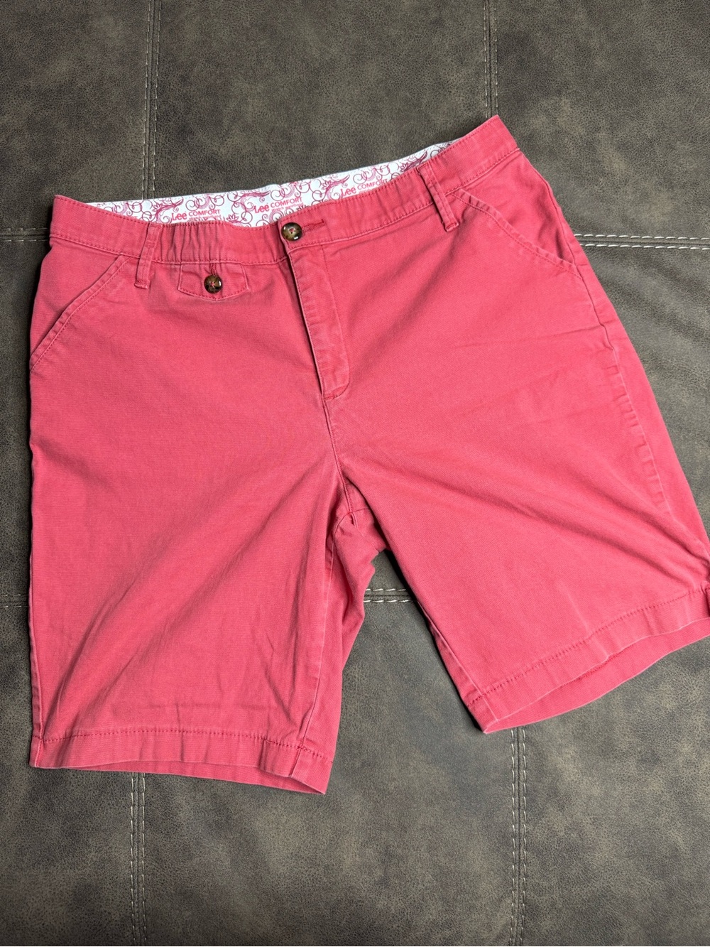 Lee Coral Pink Flat Front Men's Shorts